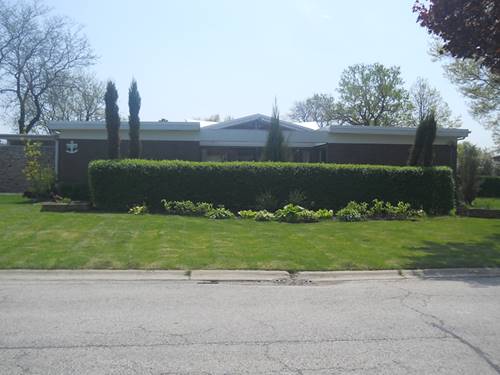 2800 S Briarwood, Arlington Heights, IL 60005