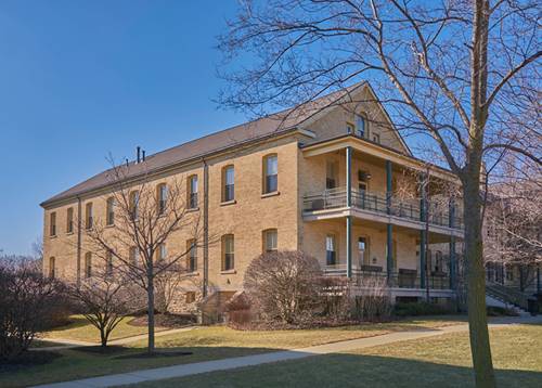 344 Leonard Wood South Unit 205, Highland Park, IL 60035