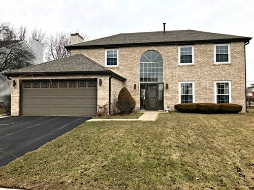 1049 Hill Crest, Carol Stream, IL 60188