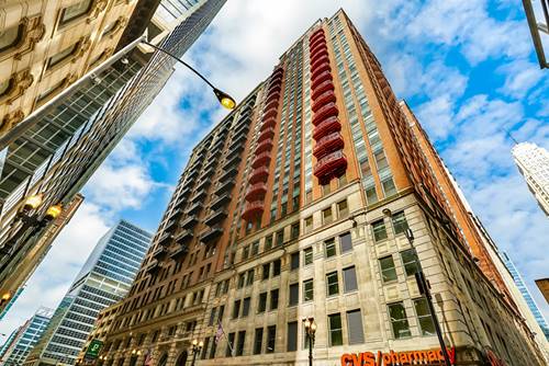 208 W Washington Unit 1004, Chicago, IL 60606