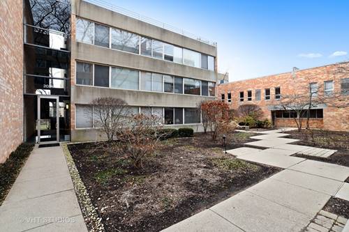 2024 St Johns Unit 302, Highland Park, IL 60035