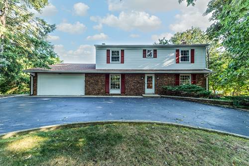 1008 Beau Brummel, Sleepy Hollow, IL 60118