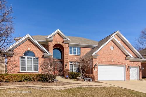 864 W Willow, Palatine, IL 60067