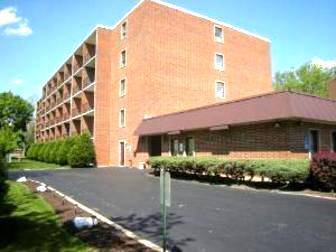 255 S West Unit 110, Elmhurst, IL 60126