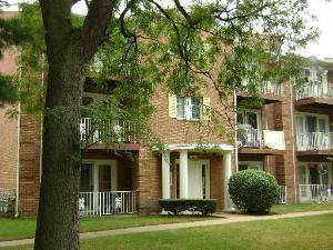 607 Quincy Bridge Unit 201, Glenview, IL 60025