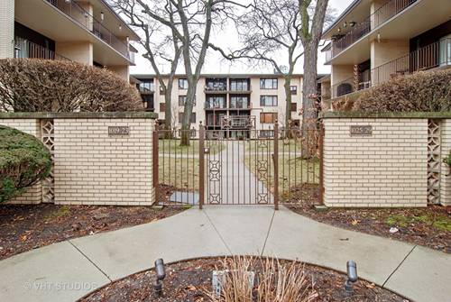 1021 Washington Unit 202, Oak Park, IL 60302