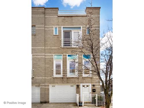 2211 W Ohio, Chicago, IL 60612