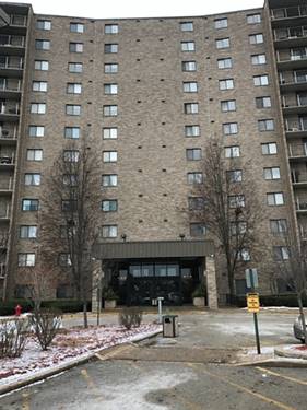 6340 Americana Unit 312, Willowbrook, IL 60527