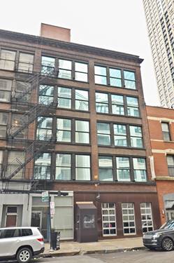 110 W Kinzie Unit 5, Chicago, IL 60654