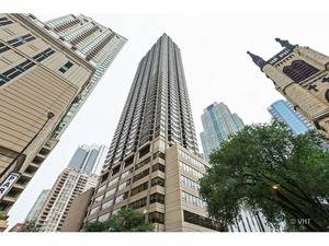 30 E Huron Unit 2209, Chicago, IL 60611