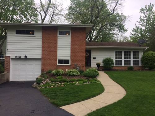 1657 Cranshire, Deerfield, IL 60015