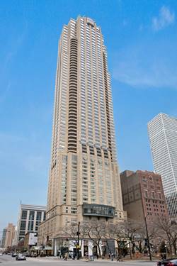 800 N Michigan Unit 4201, Chicago, IL 60611