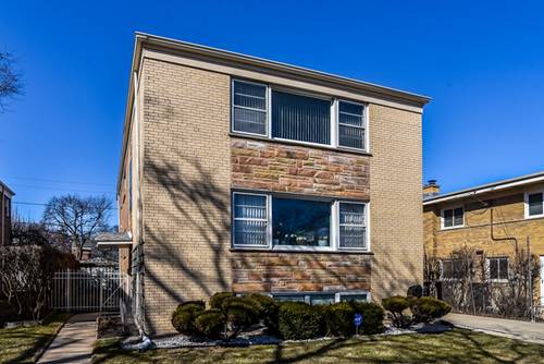 6538 N Spaulding, Lincolnwood, IL 60712