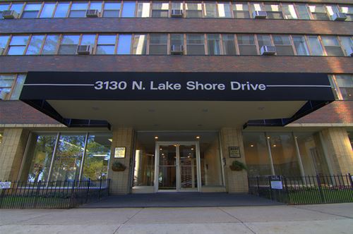 3130 N Lake Shore Unit 807, Chicago, IL 60657