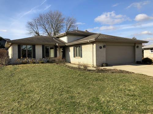 8211 Sawyer, Darien, IL 60561