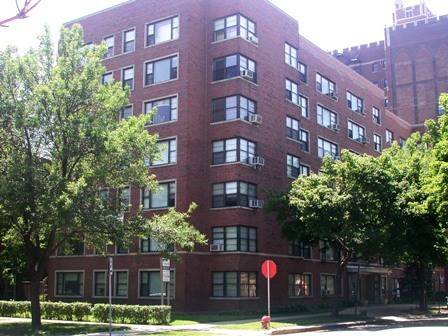 6900 S South Shore Unit 103, Chicago, IL 60649