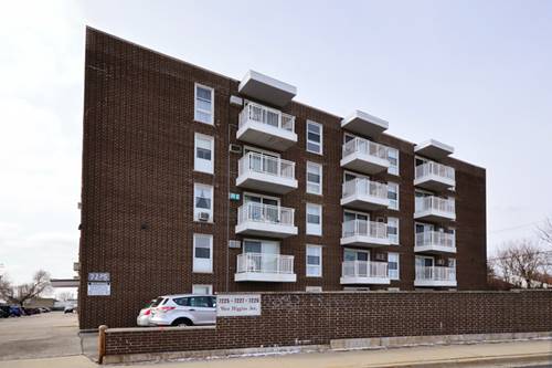 7225 W Higgins Unit 501, Chicago, IL 60656