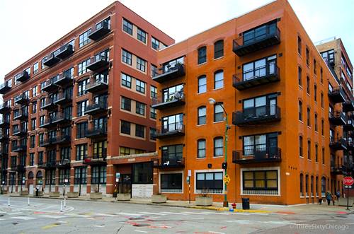 226 N Clinton Unit 511, Chicago, IL 60661