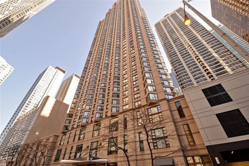 401 E Ontario Unit 1606, Chicago, IL 60611