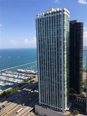 195 N Harbor Unit 707, Chicago, IL 60601