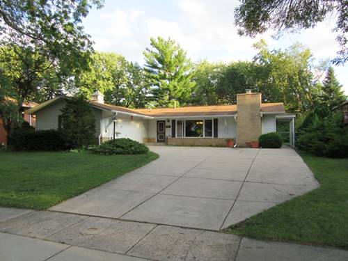 743 Ridgeview, Downers Grove, IL 60516