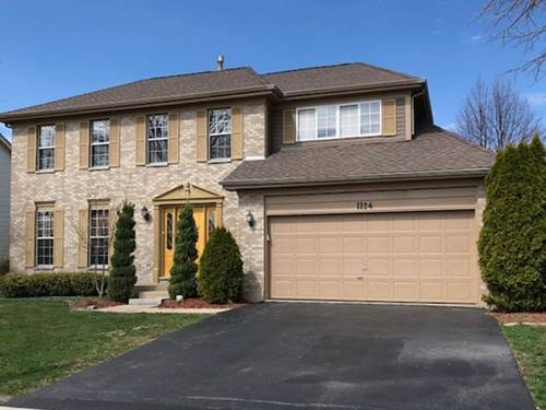 1124 Sandhurst, Carol Stream, IL 60188