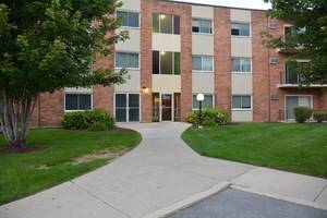 9725 S Keeler Unit 309, Oak Lawn, IL 60453