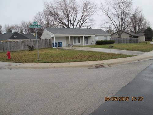 102 Circle, Montgomery, IL 60538