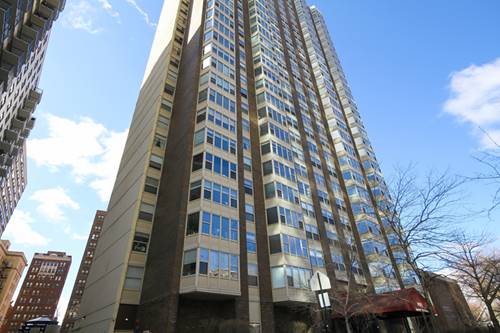 525 W Hawthorne Unit 1002, Chicago, IL 60657