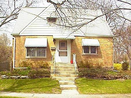 806 Pick, Wheaton, IL 60187