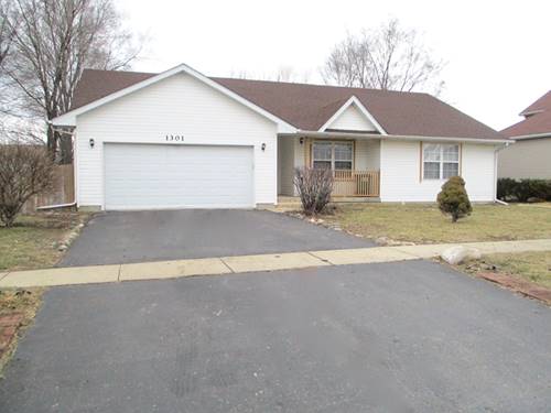 1301 Primrose, Harvard, IL 60033