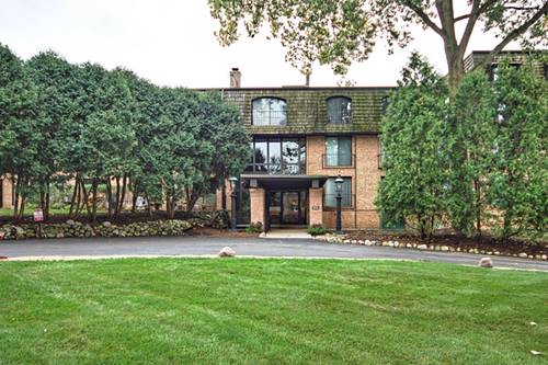 600 W Russell Unit 204, Barrington, IL 60010