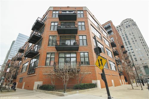 333 W Hubbard Unit 4G, Chicago, IL 60654