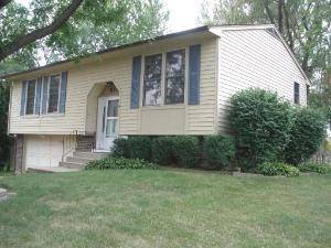 615 S 12th, St. Charles, IL 60174