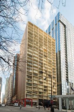 21 E Chestnut Unit 4G, Chicago, IL 60611