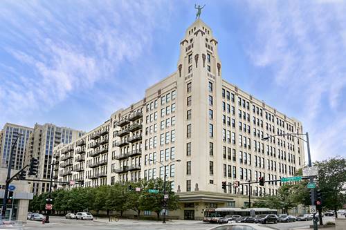 758 N Larrabee Unit 630, Chicago, IL 60654