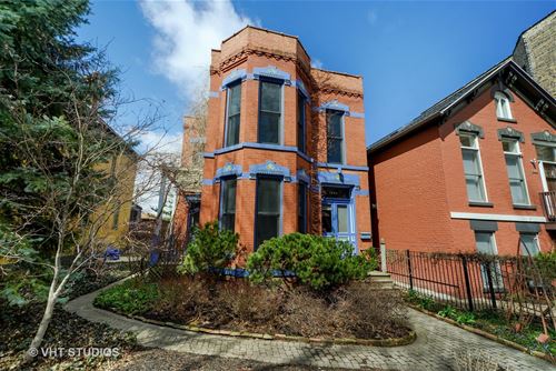 1564 N Hoyne, Chicago, IL 60622