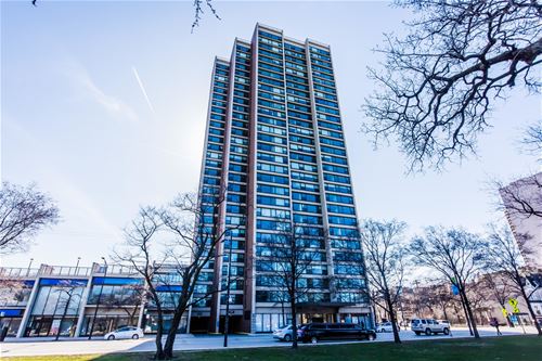 1850 N Clark Unit 205, Chicago, IL 60614