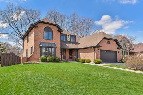 2s524 Danbury, Glen Ellyn, IL 60137