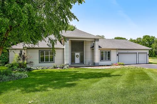 4017 Niblick, Crystal Lake, IL 60012