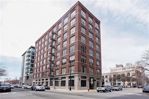 900 W Jackson Unit 6W, Chicago, IL 60607