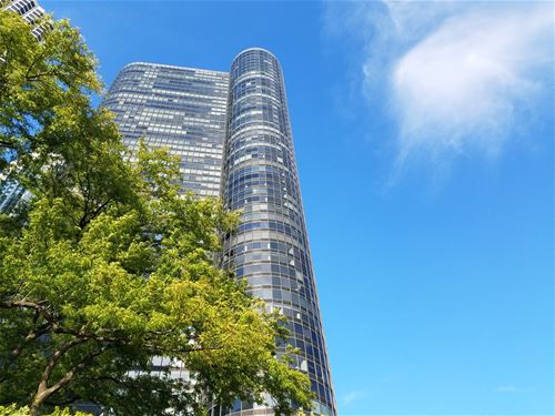 155 N Harbor Unit 3802, Chicago, IL 60601