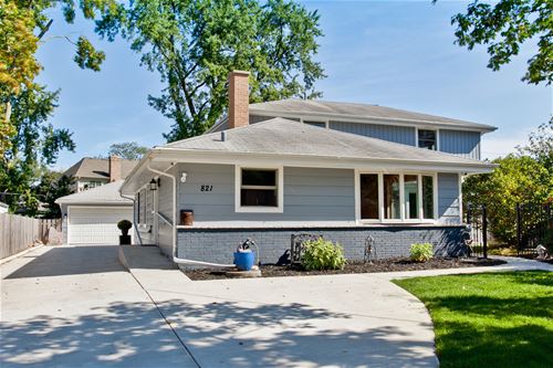 821 N Salem, Arlington Heights, IL 60004