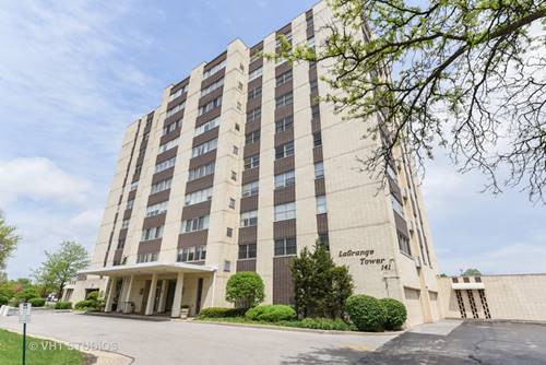 141 N La Grange Unit 504, La Grange, IL 60525