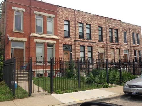 621 S Campbell, Chicago, IL 60612