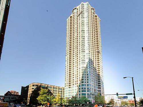 400 N LaSalle Unit 4004, Chicago, IL 60654