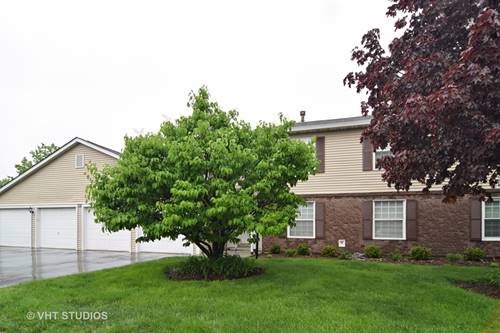 302 Newport Unit A1, Bartlett, IL 60103