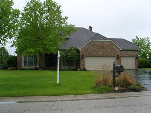 610 Clover, Algonquin, IL 60102