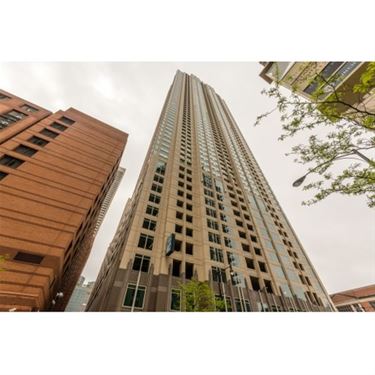 33 W Ontario Unit 36EN, Chicago, IL 60654