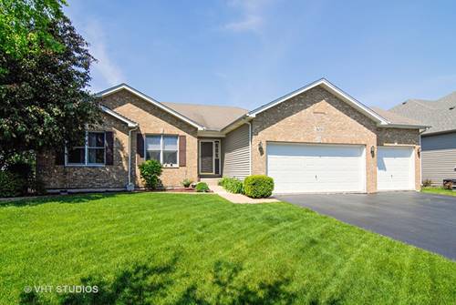 305 Prairieview, Oswego, IL 60543